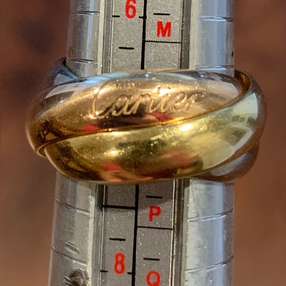 Cartier Classic Trinity Ring - Picture 3 of 13